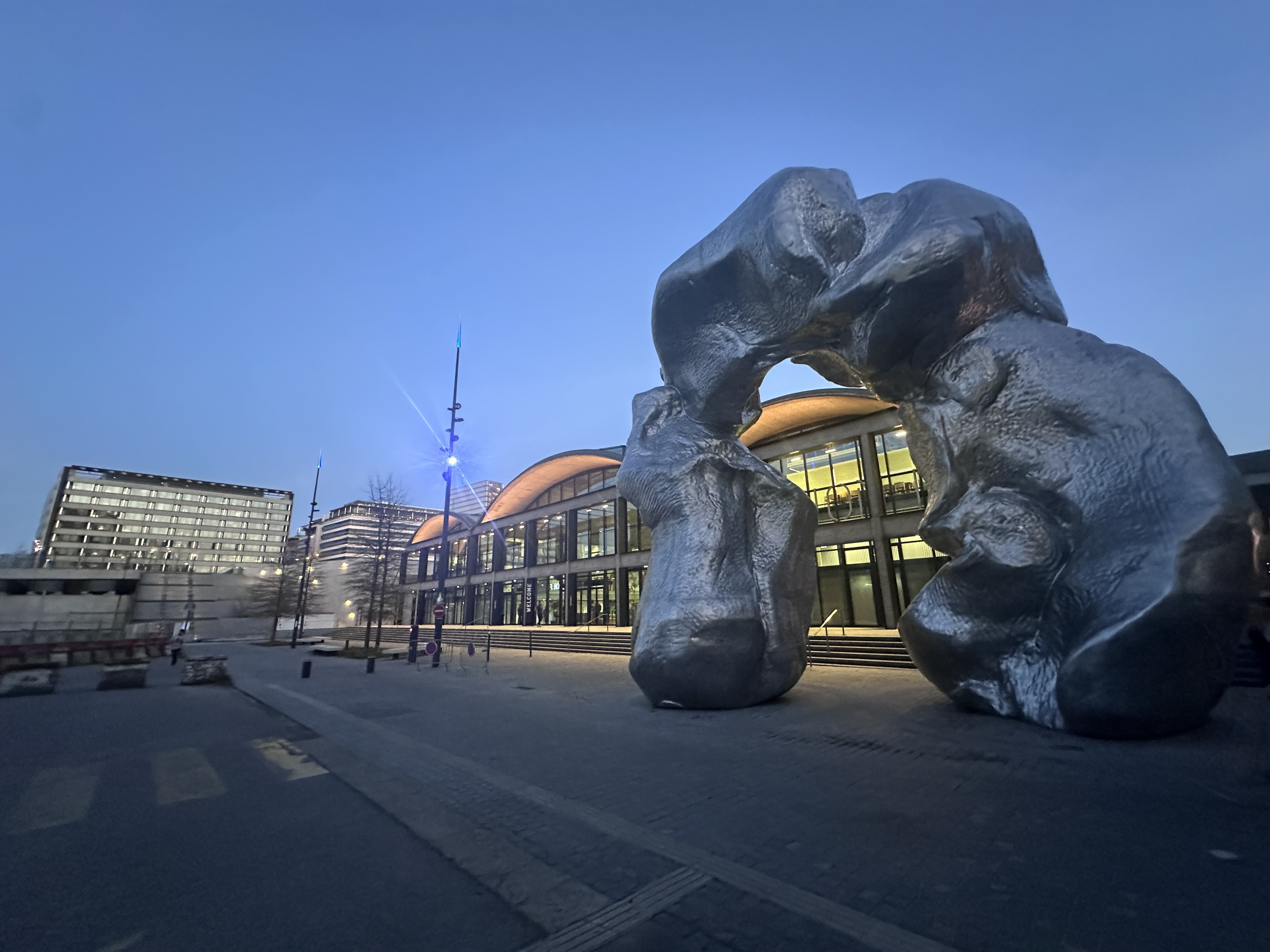 Station F - Halle Freyssinet, Paris